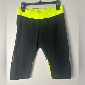 Brooks Capri Leggings Green and Black Women’s Large